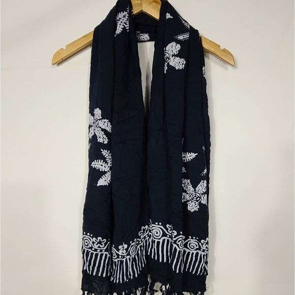 Blue And White Starfish Fring Scarf beach Wrap - Picture 7 of 7